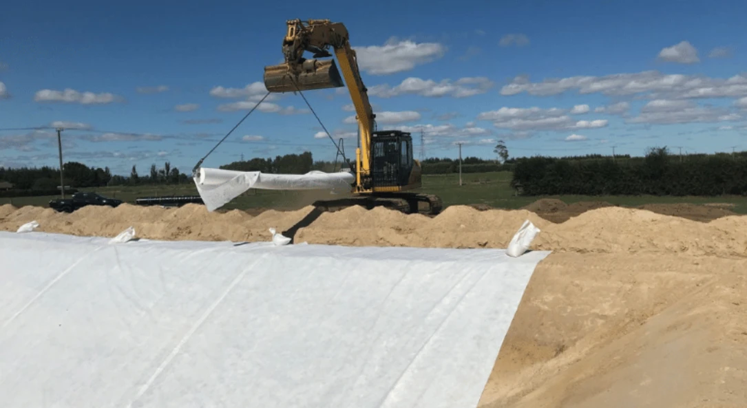 แผ่นใยสังเคราะห์ (Geotextile)